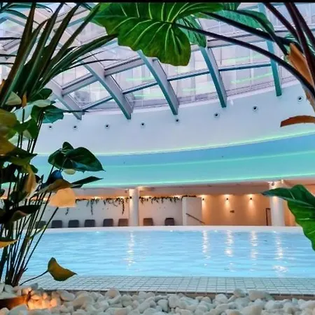 Apartment Hanza Tower Gold - 26 With Bathtub High Floor & Jacusi & Pool & Sauna Stettin