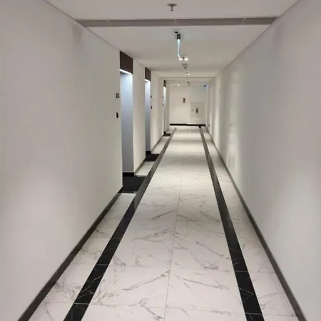 Hanza Tower Gold - 26 With Bathtub High Floor & Jacusi & Pool & Sauna Apartment